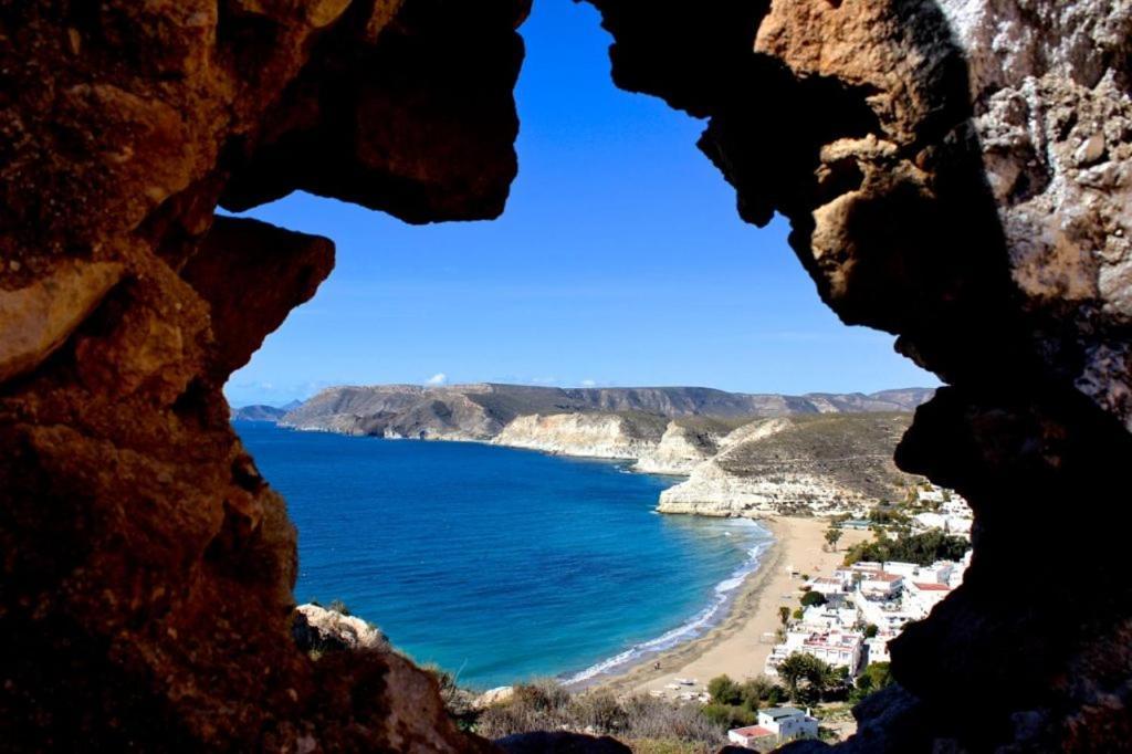 Precioso Apartamento a 40 metros del mar Agua Amarga  Exterior foto