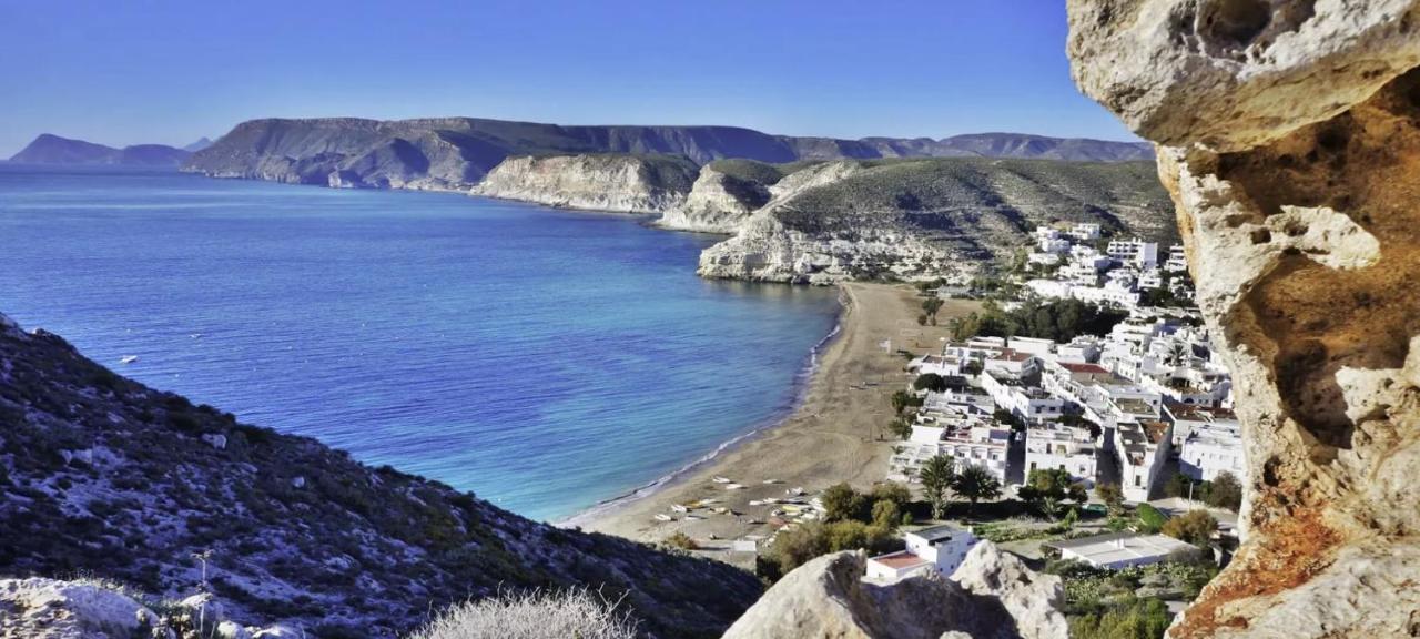 Precioso Apartamento a 40 metros del mar Agua Amarga  Exterior foto